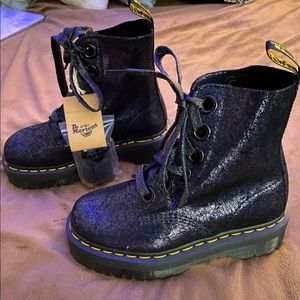 Dr Martens Molly Platform Boots